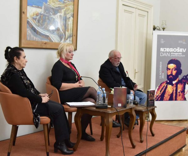 ODRŽANA PROMOCIJA KNJIGE „NJEGOŠ U LIKOVNOSTI (MEDITATIVNOST I VIZUELNOST: MIJENE I PROŽIMANJA)” 